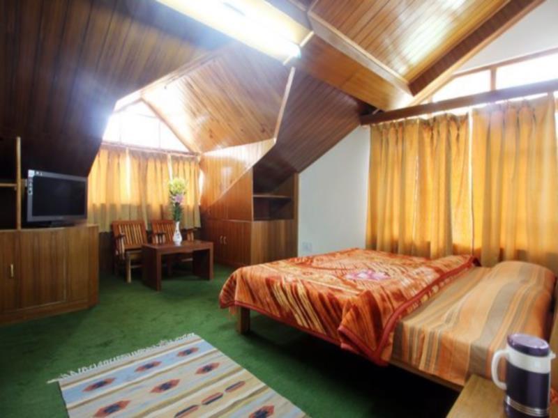 Hotel Mohan Palace Манали Экстерьер фото
